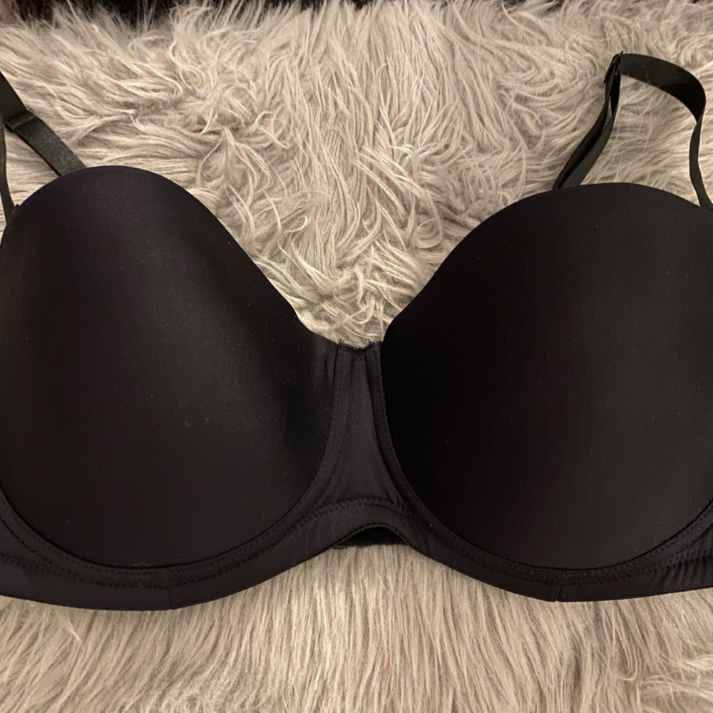 Black Bra Size 40DD